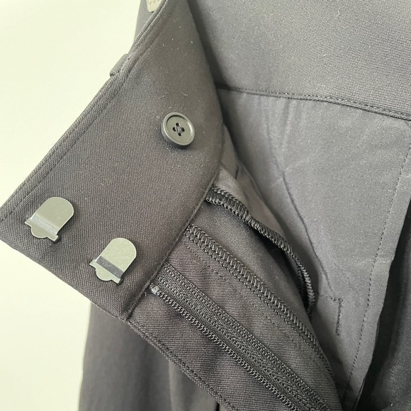 NWT LULULEMON Pleat-Front High-Rise Trouser
Regular Black Wide Leg - Picture 6 of 6